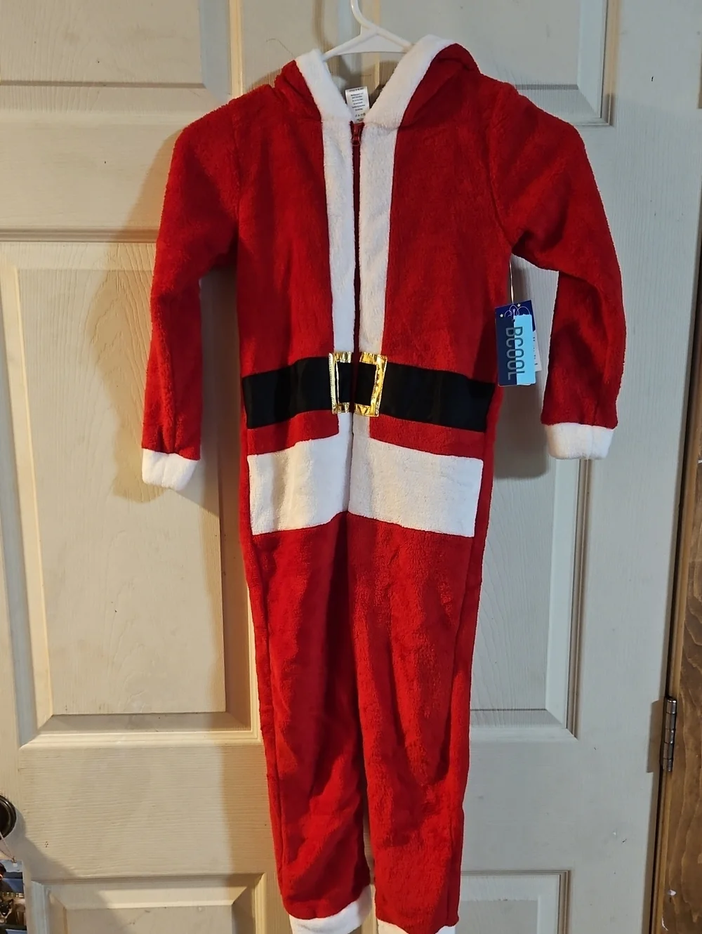 BCOOL YOUTH SANTA ONE PIECE PAJAMA: NEW WITH TAGS: SIZE 6